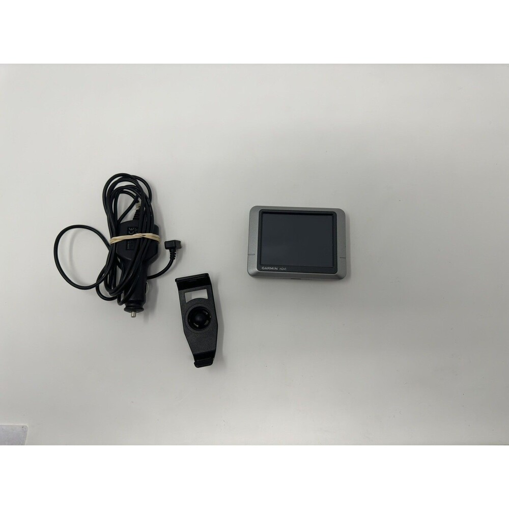 Garmin nuvi 200 GPS Unit (Read)